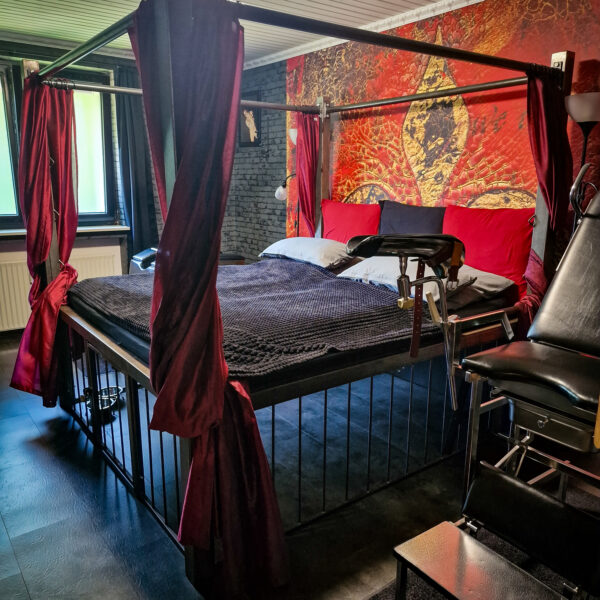 Bondagebett