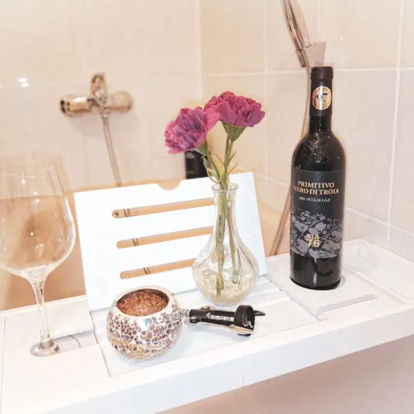 Bathtub